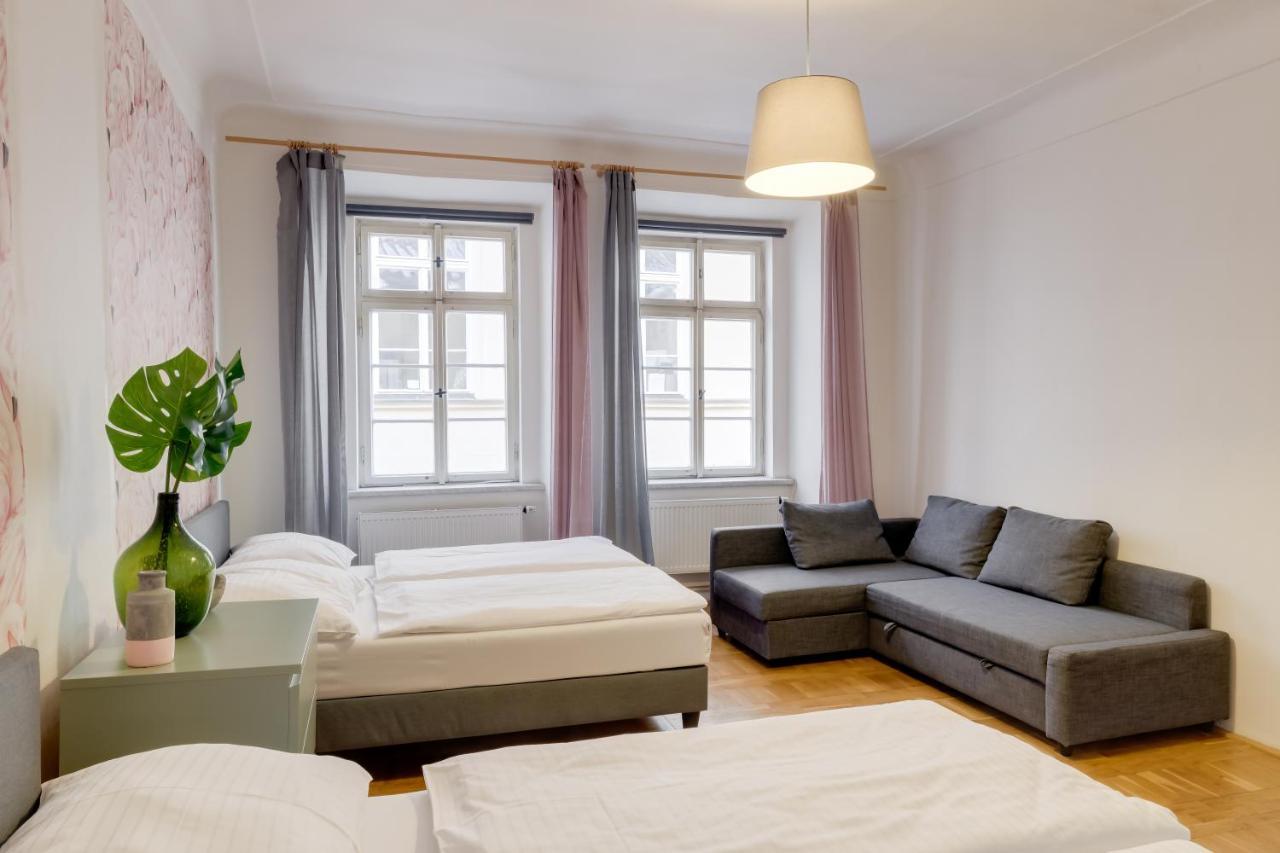 Curiosity Apartments براغ المظهر الخارجي الصورة