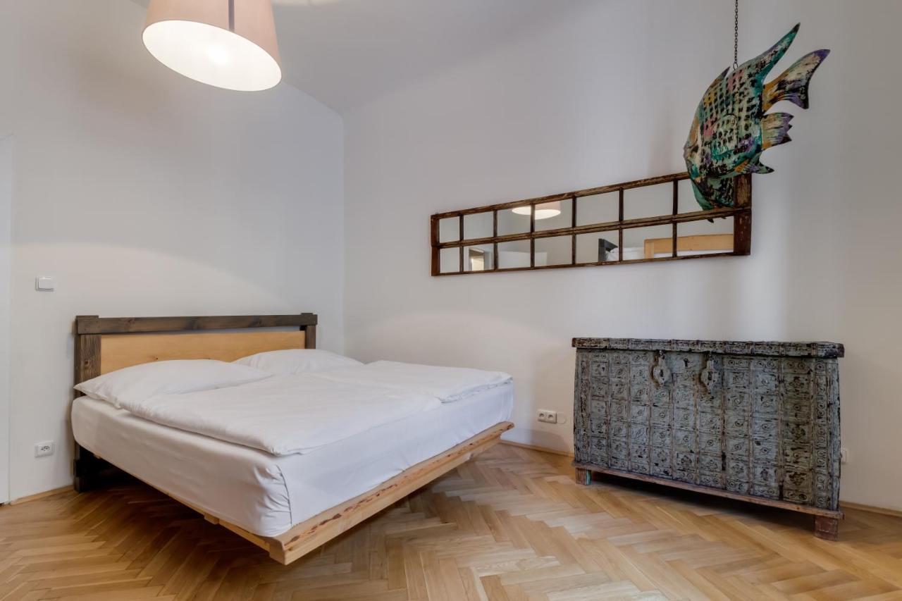 Curiosity Apartments براغ المظهر الخارجي الصورة