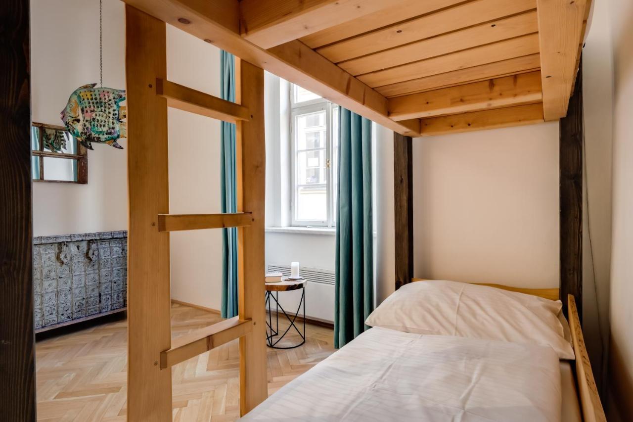 Curiosity Apartments براغ المظهر الخارجي الصورة