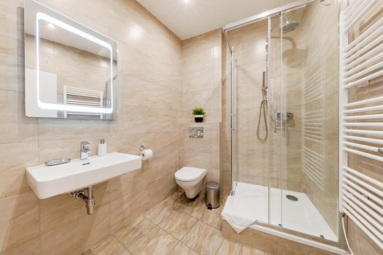 Curiosity Apartments براغ المظهر الخارجي الصورة