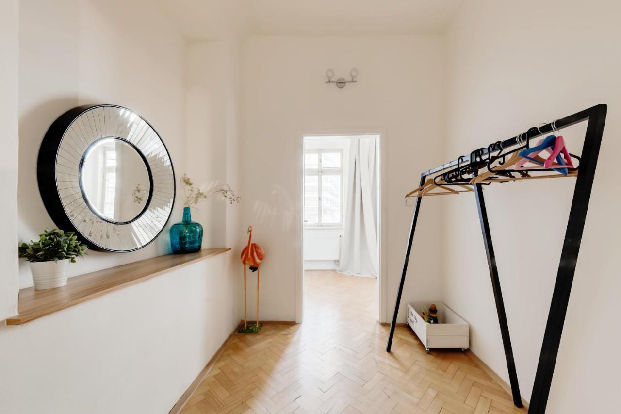 Curiosity Apartments براغ المظهر الخارجي الصورة